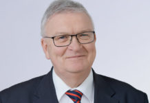 Stefan Behn geht im März 2017 in den Ruhestand und scheidet aus dem HHLA-Vorstand aus.