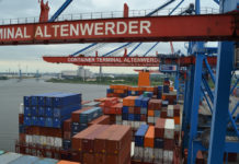 Hafenwirtschaft, Container Terminal Altenwerder CTA der HHLA, Hamburg