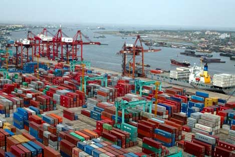 Hafen Shanghai Containerumschlag