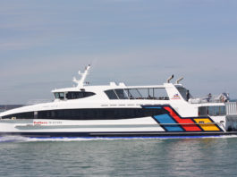 Thordon Bearings supplies a new catamaran with its TG100 seal