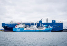 Die »Engie Zeebrugge« liefert LNG als Kraftstoff an die »Auto Eco«
