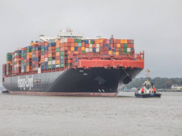Hapag-Lloyd Containerschiff Afif
