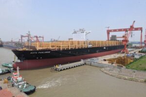 Kota Pahlawan, PIL, 12.000 TEU, Yangzijiang