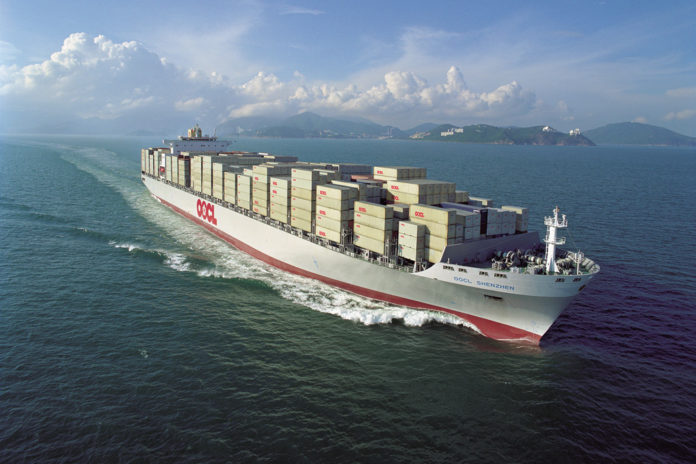 Containerschiff OOCL Shenzhen