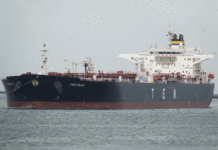 Der Tanker Proteas gehört dem grichischen Reeder Tsakos