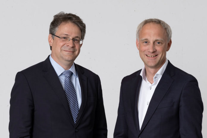 Jan Bovermann (rechts), Leiter digitale Unternehmensentwicklung bei der HHLA, wurde neben Felix Kasiske in die Geschäftsführung der HPC Hamburg Port Consulting berufen.