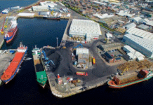 Im Hafen von Ayr, Schottland, können eher kleinere Schiffe festmachen