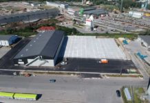 In der neuen Lagerhalle im Rostocker Fracht und Fischereihafen (RFH) werden Düngemittel gelagert