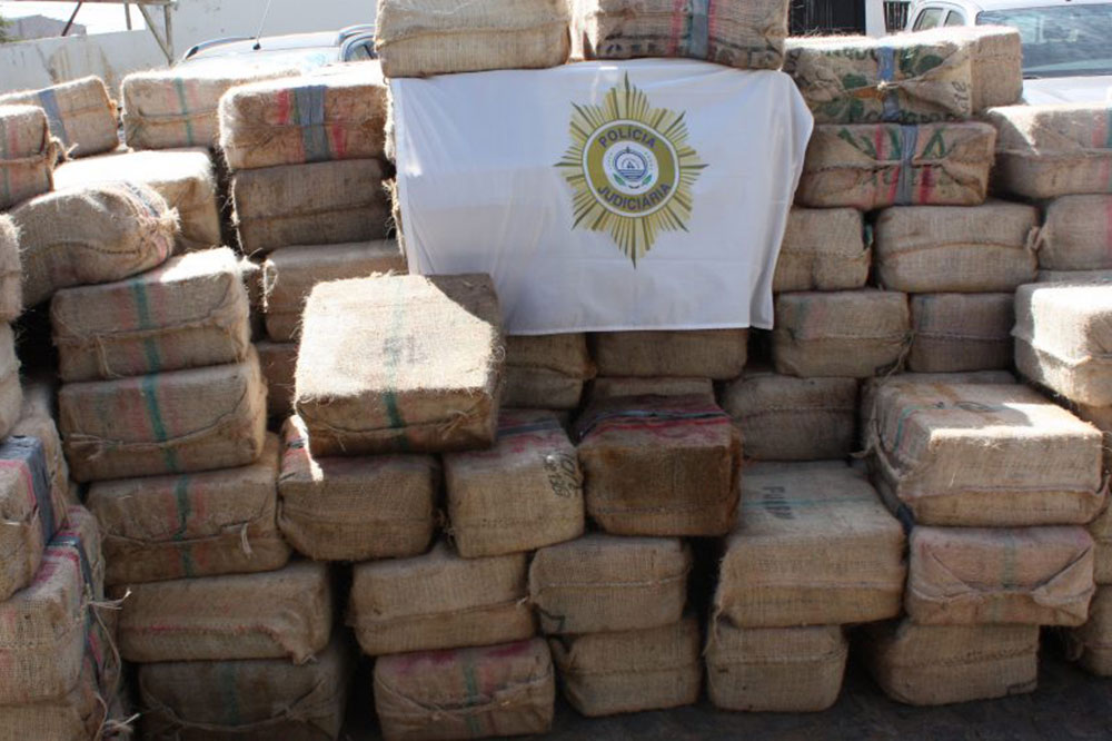 Kokainfund auf ESER-Polizei Kap Verde