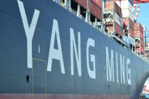 Yang Ming baut die Flotte aus, CSBC