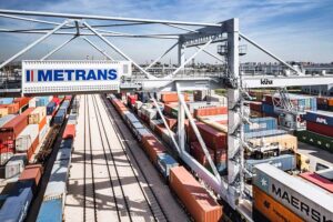 Metrans, Bahntochter der HHLA