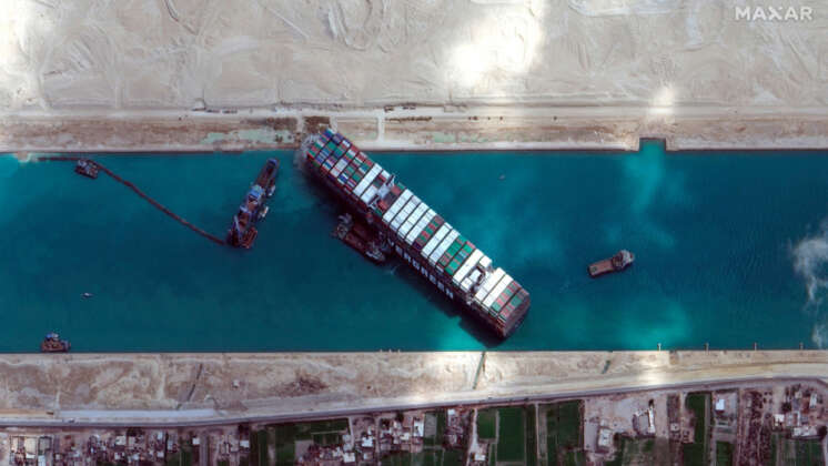 Ever Given, Suezkanal