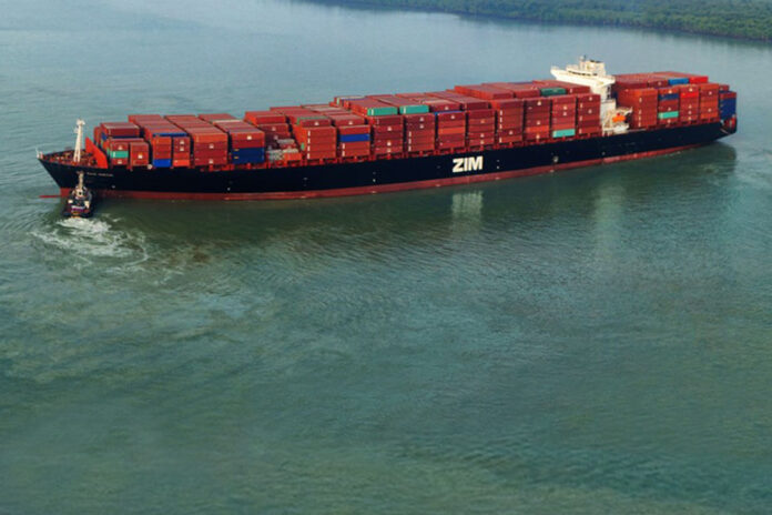 ZIM Containerschiff