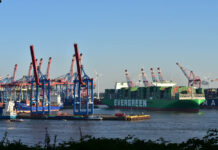 CDU, Hafen, Die »Ever Ace«, Hamburger Hafen