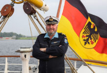 Kapitän zur See Nils Brandt an Bord der »Gorch Fock« © Bundeswehr