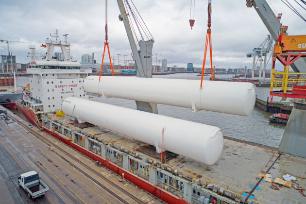deugro Vessel loading operation at the Port of Hamburg Germany 03