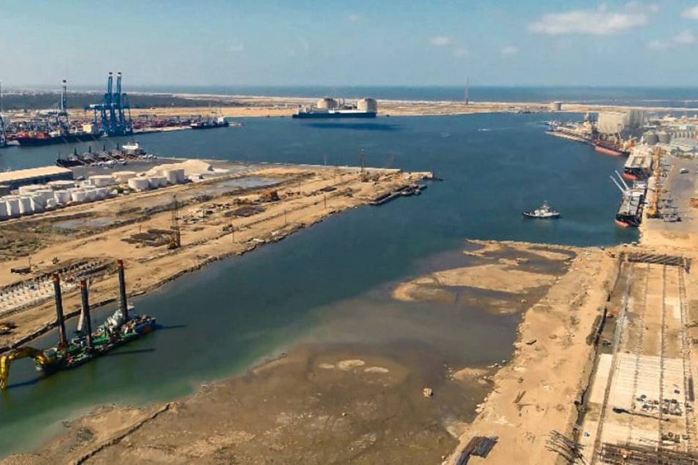 Hapag-Lloyd-Eurogate-Terminal-Damietta-im-Bau