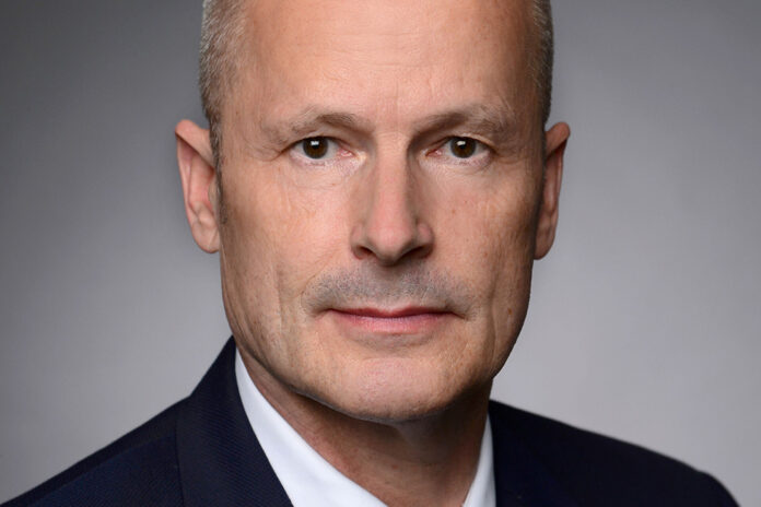 Martin Pieper, Geschäftsführer Hamburger Gesamthafenbetrieb GHB