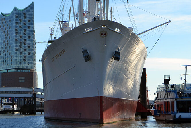 Cap San Diego, Museumsschiff in Hamburg