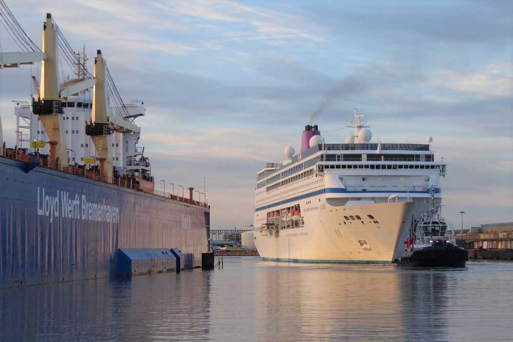 Lloyd, Werft, Ambition