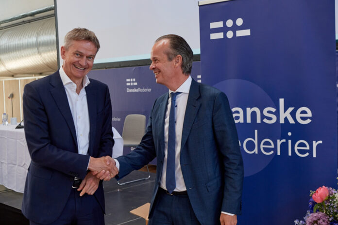 Torben Carlsen, CEO von DFDS (li.), und Jacob Meldgaard