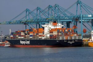 Hapag-Lloyd Containerschiff Bangkok Express am PSA Terminal Antwerpen