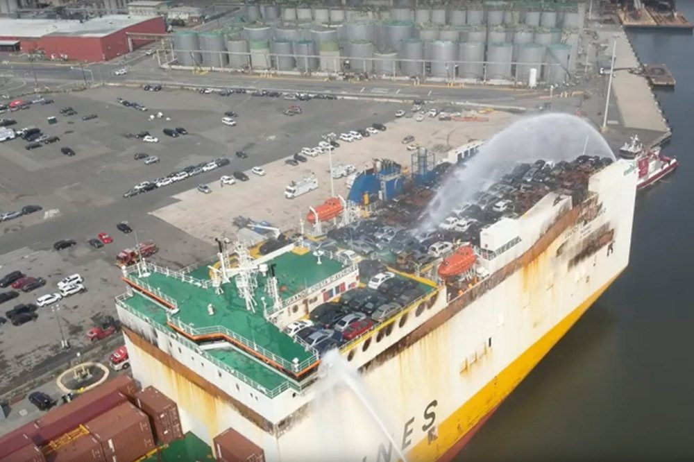 Grimaldi ConRo Grande Costa D Avorio Feuer Newark