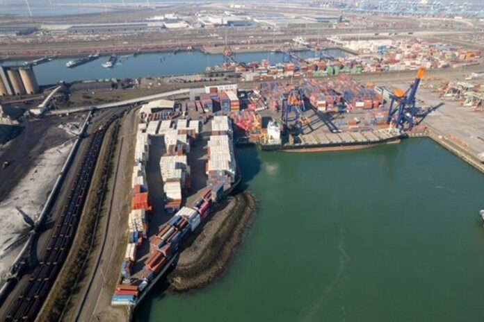 Kramer Group RCT Rotterdam Container Terminal QTerminals Luftaufnahme