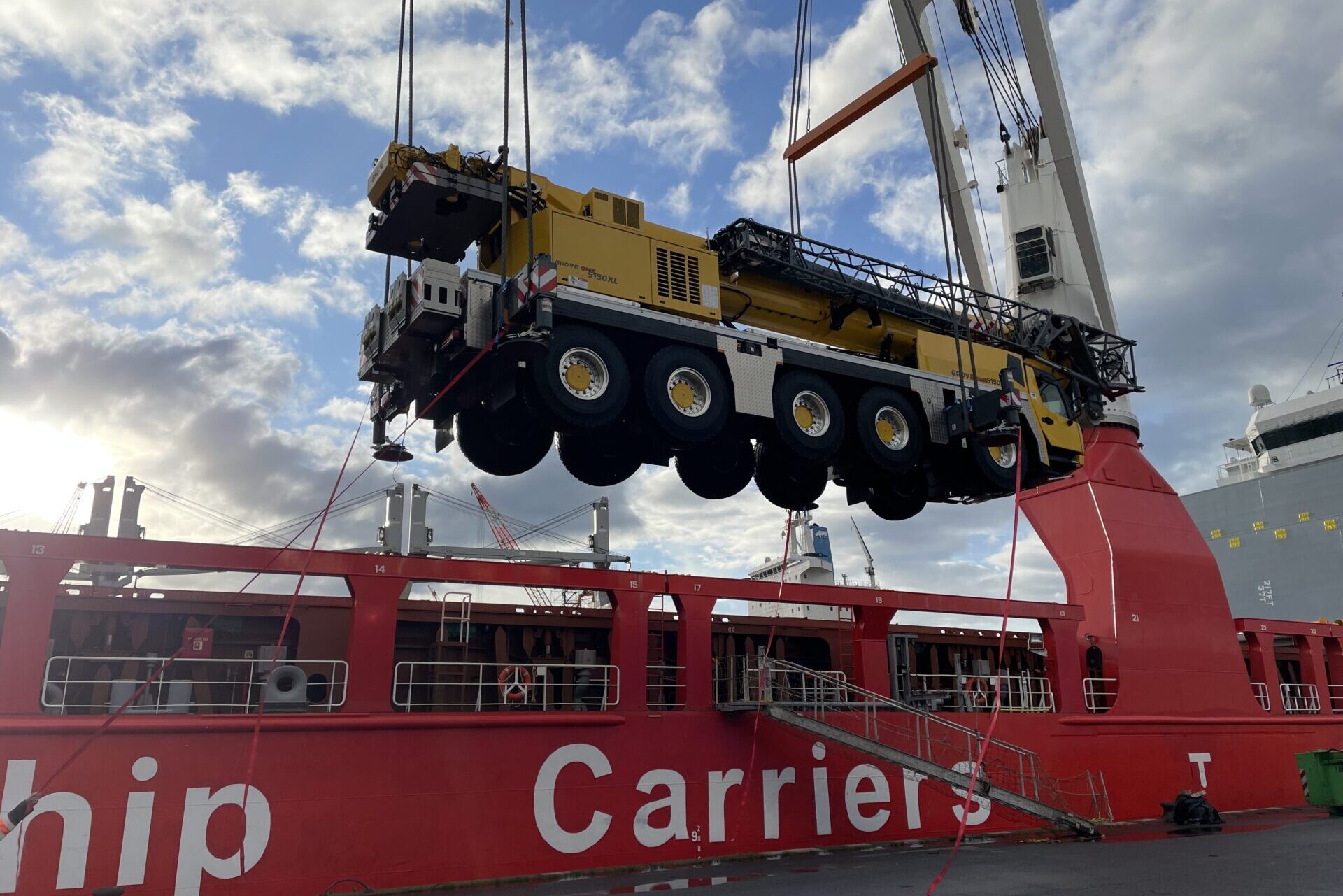 RoRo Schwergut Verladung AHB