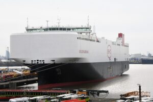 BYD Explorer No. 1 am BLG Auto Terminal Bremerhaven