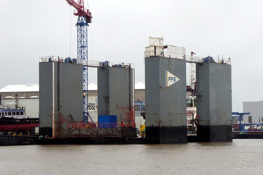 Bremerhaven, Wilhelmina, Schwimmdock