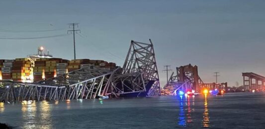 Brücke, Havarie, Baltimore, Containerschiff, Baltimore, Harford County MD Fire & EMS