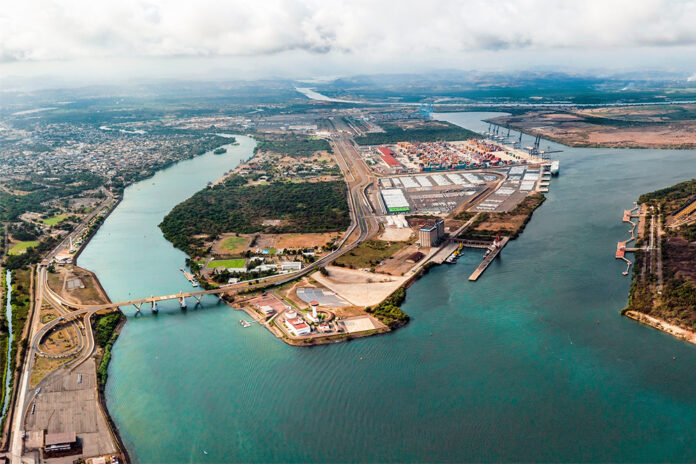 Hafen Lazaro Cardenas Mexiko