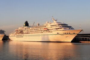Amadea, Phoenix, Lloyd Werft. Kreuzfahrtschiff