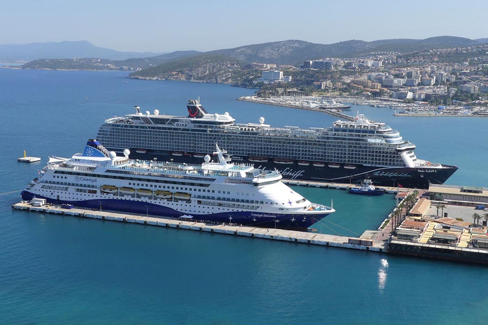 Aidaaura, Aida, Celestyal Disvocery, Mein Schiff 2, Kusadasi, Griechenland