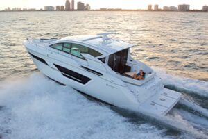 Cruisers Yachts