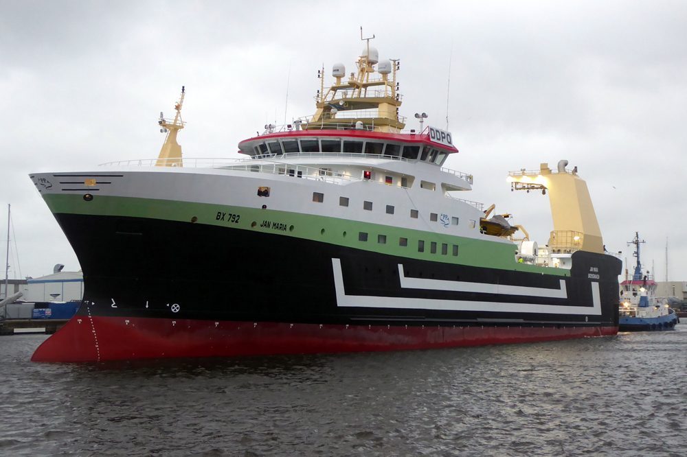 Jan Maria, Fischtrawler, Neubau, Taufe