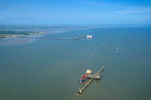 Luftaufnahme Planungsgebiet AVG Wilhelmshaven c NPorts FalconCrest