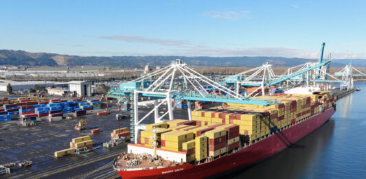 Port of Portland Terminal 6 Containerumschlag