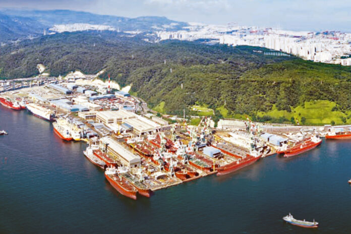 Hyundai Mipo Dockyard Ulsan, Werft, Südkorea