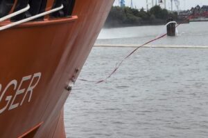Schiffstaufe, Heinrich Essberger, Sekt, Tanker, Hamburg