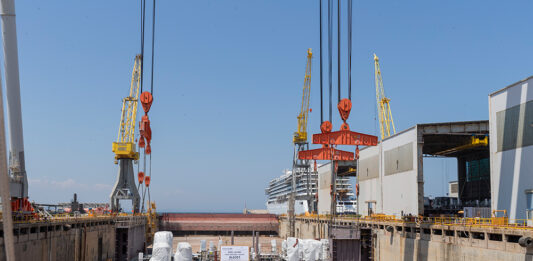 Fincantieri, Baustart, Kiellegung, Four Seasons, Ancona, Werft