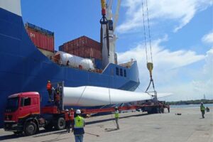 Bremer Lloyd, Indien, Verladung, Windkraft