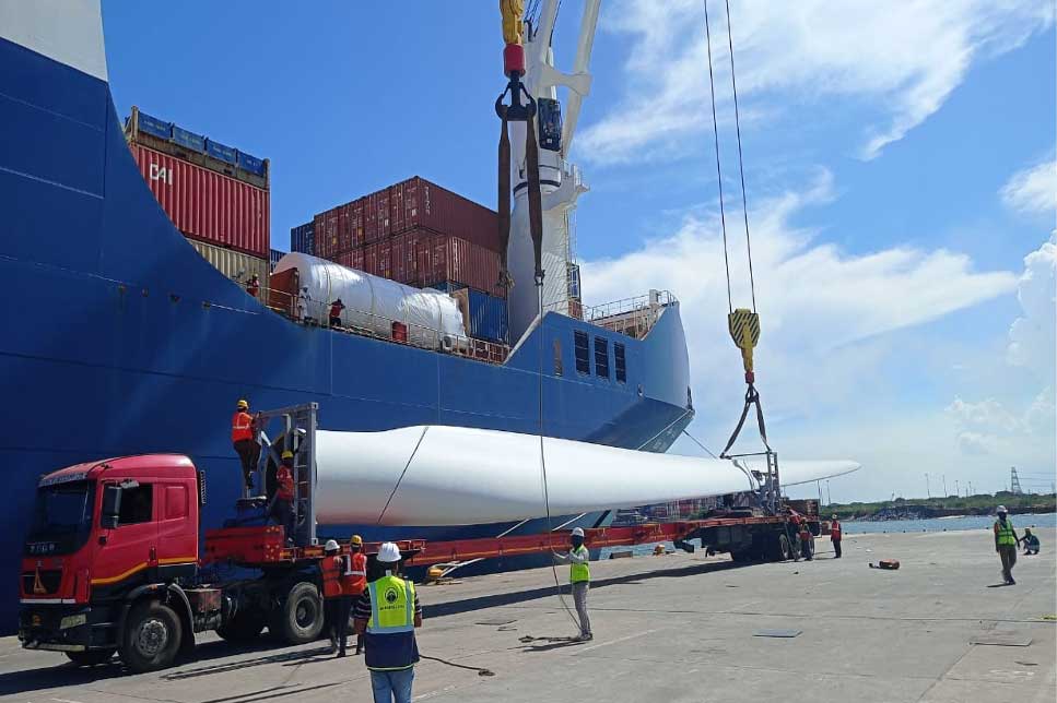 Bremer Lloyd, Indien, Verladung, Windkraft