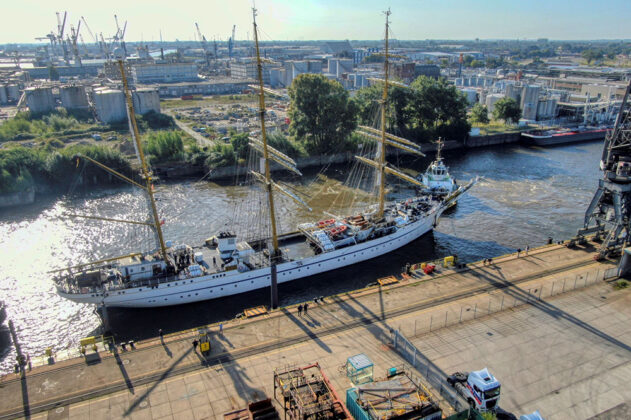 Gorch Fock, Segelschiff, Hamburg, Werft, NVL, Lürssen