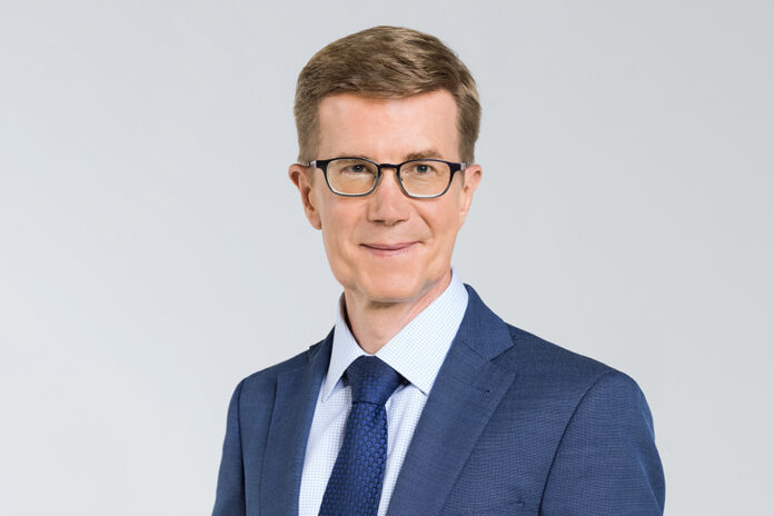 Delarue, Rhenus, CFO