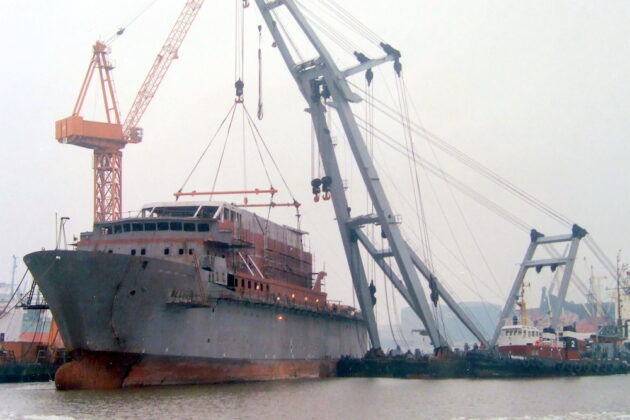 In acht Monaten wurde aus dem RoRo-Schiff »Begonia« das exklusive Expeditionskreuzfahrtschiff »Explorer Starship« der norwegischen Reederei Fernley & Eger.