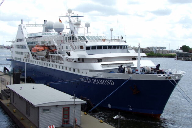 Als »Ocean Diamond« war das zum Kreuzfahrtschiff umgebaute Ro-ro-Schiff für Sun Stone Ships vornehmlich in der Arktis und Antarktis unterwegs.