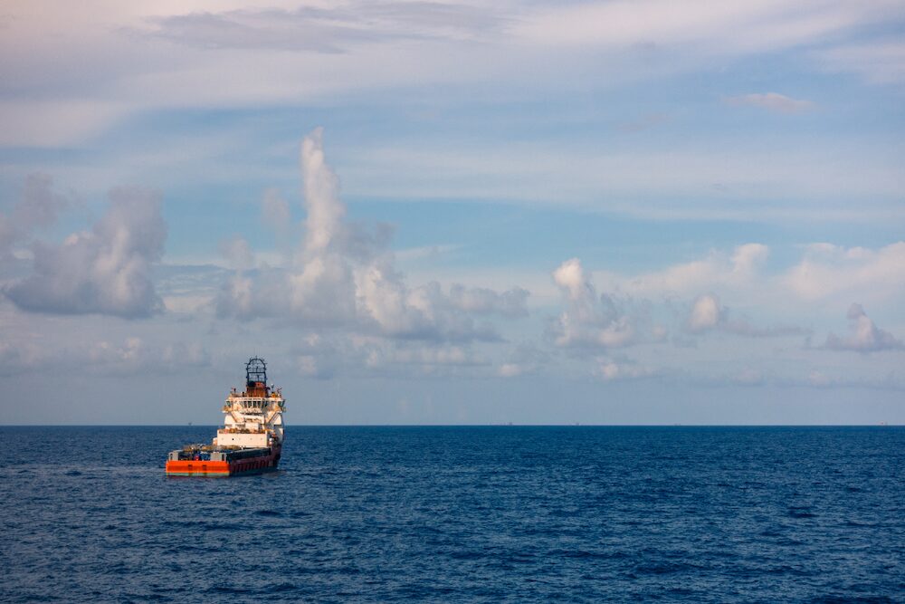 Der Einsatz der digitalen Lösungen von Opsealog in der gesamten Flotte von Azule Energy soll dazu beitragen, die Treibhausgasemissionen von insgesamt 33 Offshore-Versorgungsschiffen um bis zu 10 % zu reduzieren.