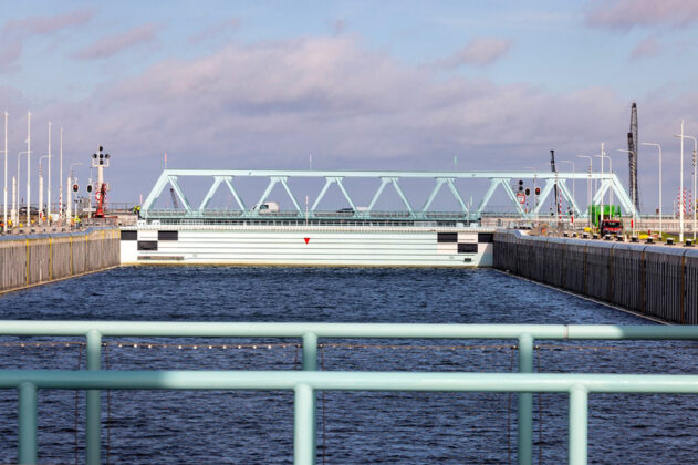 Terneuzen, König, Könige, Schleuse, North Sea Port, Niederlande, Belgien